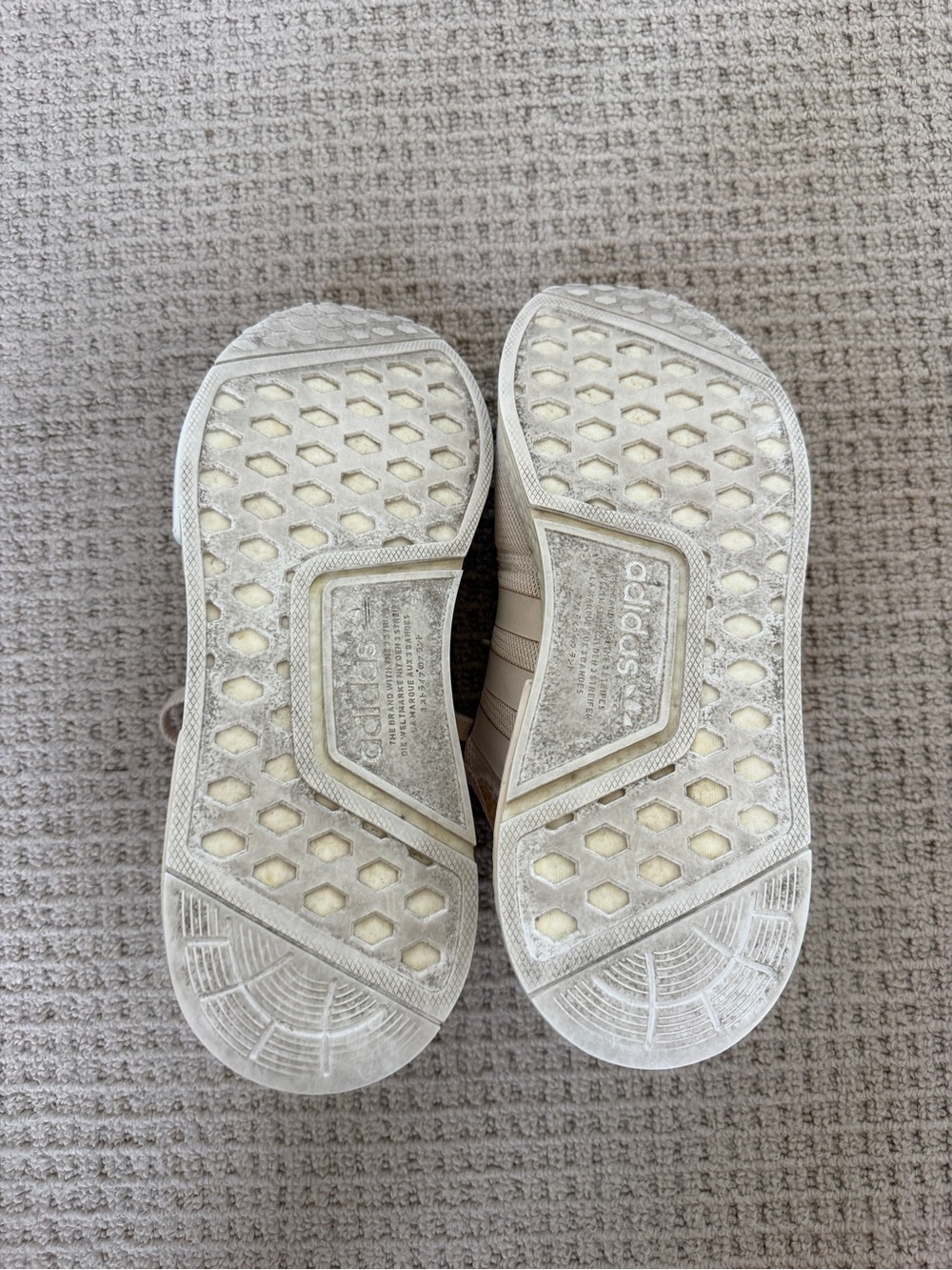 adidas NMD R1 Sneakers Beige | Men’s 9.5 Women’s 10.5 - Picture 4 of 5